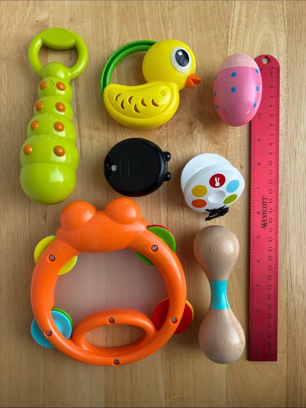 Musical shake, rattle and click set of 7. Wood and plastic. Toddlers & preschool